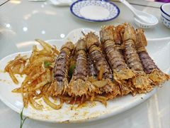 -覃记海鲜美食餐厅