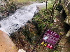 -藏龙百瀑风景区