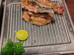 -万岛日本料理铁板烧(万泰国际店)