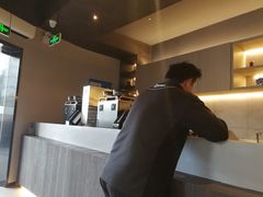 -瑞幸咖啡(怡富广场店)