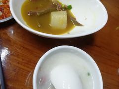 -八斗米肠粉店(笔架路店)