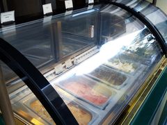 -上海半岛酒店·半岛精品店