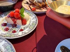 -BROWNSTONE布朗石西班牙餐厅(富城店)