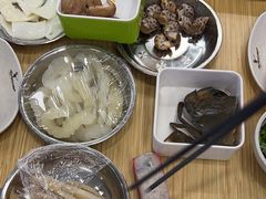 -杨老板·海鲜集市火锅·鲜切牛肉(中防万宝店)