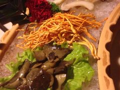 -滇釜火锅·能喝汤的火锅(车公庄店)