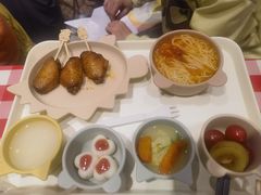 酸汤挂面烤鸡翅儿童餐-西贝(南开大悦城店)