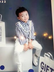 -小熊维尼高端儿童摄影(南山店)