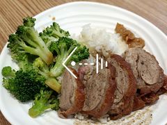 招牌烧鸭饭-裕记烧腊连锁餐饮(国商分店)