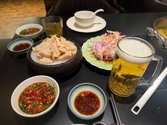 -鲜入唯煮·港式海鲜牛肉火锅(金宝街店)
