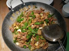 -费大厨辣椒炒肉(吉联MALL店)