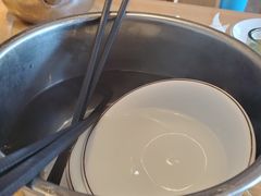 -兔行天下-鸿鹤鲜锅兔(中海国际店)