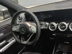 -上海星瀚奔驰4S店(红柳路店)