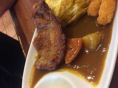 -玛格萝妮比萨屋(四平店)