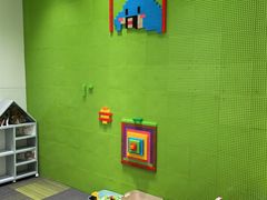 -瑞尔齿科(上海长风大悦城店)