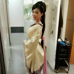 -盘子女人坊古装写真摄影(厦门总店)