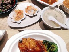 -小船渔村•大连菜•大连焖鱼(黄河路店)