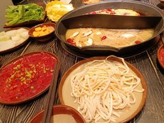 -冯校长老火锅(中联广场店)