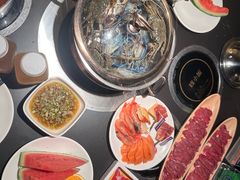 -钱小奴海鲜自助黑金店(杭州滨江龙湖店)