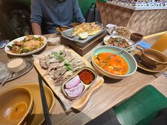 -耶里夏丽·新疆菜·28年喀什老馆(田林东路店)