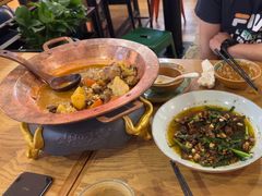 -吃饭皇帝大土家民族菜(正大广场店)