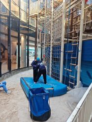 -PIPIKINGDOM皮皮王国欢乐号(欢乐海岸购物中心店)