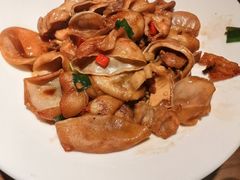 -新白鹿餐厅(滨江银泰店)