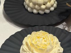 -潮一不贰·法式甜品·生日蛋糕·西式简餐(外滩店)