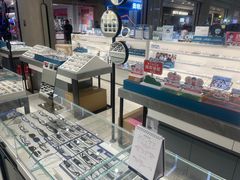 -宝岛眼镜·蔡司·依视路·青少儿近视防控验配中心(西市城购物中心店)