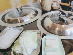 -锅老头海鲜铁锅炖