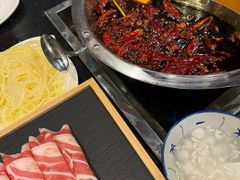 -百年川椒重庆老火锅(光谷店)