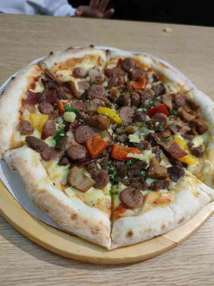 乐a榴莲披萨(龙之梦大都汇店)-"商场活动抽中了一个沙拉01可以打包