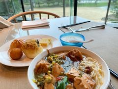 -上海佘山世茂艾美酒店