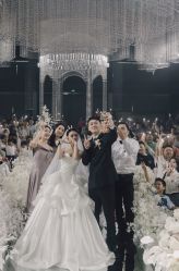 -台湾蔡美月婚纱租赁