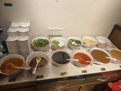 -邹开喜·小海鲜醉鸡煲·潮汕鲜切牛肉店(襄阳北路店)