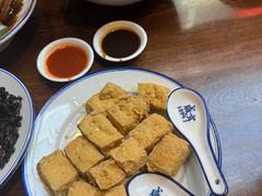 绍兴臭豆腐-咸亨酒店•非遗绍兴菜•中华老字号(堂吃餐厅)