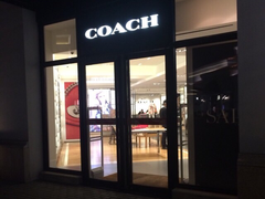 -COACH蔻驰(百联奥特莱斯广场店)