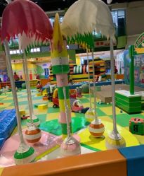 -玩塾品格乐园(宇宙太空龙旗店)