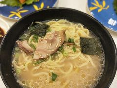 豚骨拉面-京樽回転寿司(奥林匹克店)