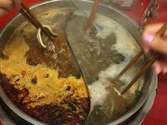 -老石黑山羊毛驴肉火锅(金凯广场店)