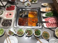 -海底捞火锅(宝龙广场夜宵主题店)