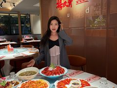 -杨氏青龙虾·吃蟹季(金盛路总店)
