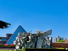 -上海市龙华烈士陵园