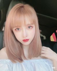 -时尚殿堂明星门店