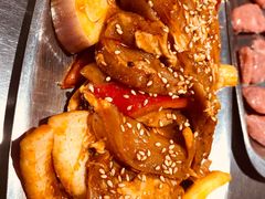 -马路牙子烧烤音乐酒馆(望京店)