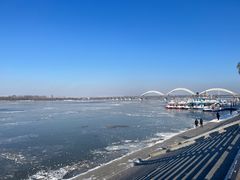 -人民防洪胜利纪念塔