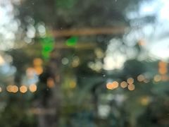 -茅草房·河畔园林火锅