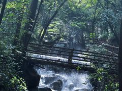 -昆明青龙峡风景区