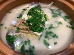 -姜君·千岛湖鱼头馆(浦东大道店)