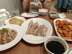 -贯贯吉·清真餐厅(浙江中路店)