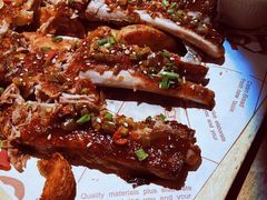 famous案板猪肋排-Famous肥猫墨西哥音乐餐吧(五棵松华熙LIVE店)